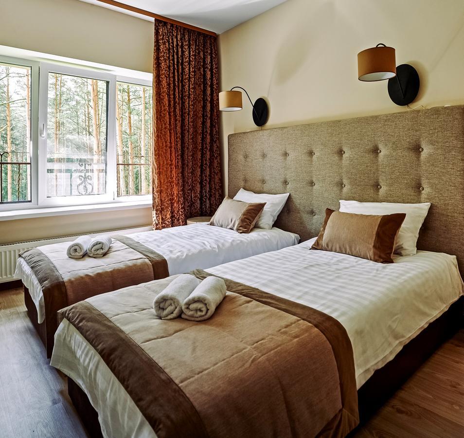 Isloch Park Hotel Rakaw Luaran gambar
