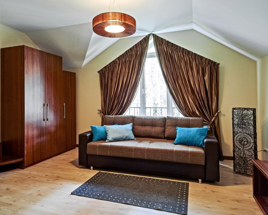 Isloch Park Hotel Rakaw Luaran gambar