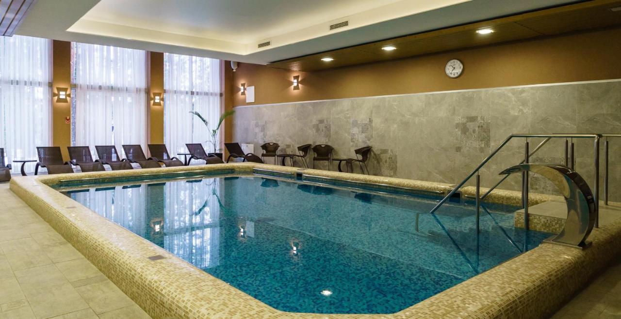 Isloch Park Hotel Rakaw Luaran gambar